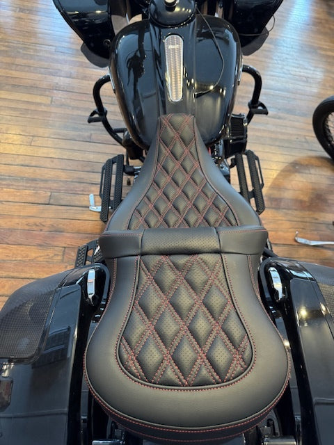 Saddlemen Roadsofa Red Lattice Gel Seat w/ Backrest for 2008-2024 Harley Touring