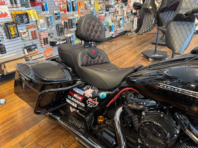 Saddlemen Roadsofa Red Lattice Gel Seat w/ Backrest for 2008-2024 Harley Touring