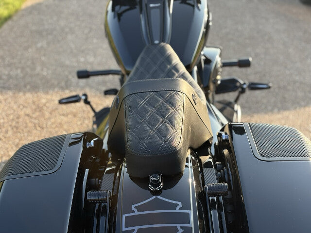 Saddlemen SDC Pro Series Gray Lattice Seat fits 2023-25 Harley Street Road Glide