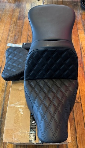 Saddlemen Explorer Lattice Gel Seat 2018-25 Harley Softail Low Rider Sport Glide