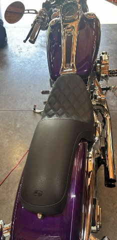 Saddlemen Profiler Lattice Low Gel Seat 2001-2007 Harley Softail Deuce FXSTDI