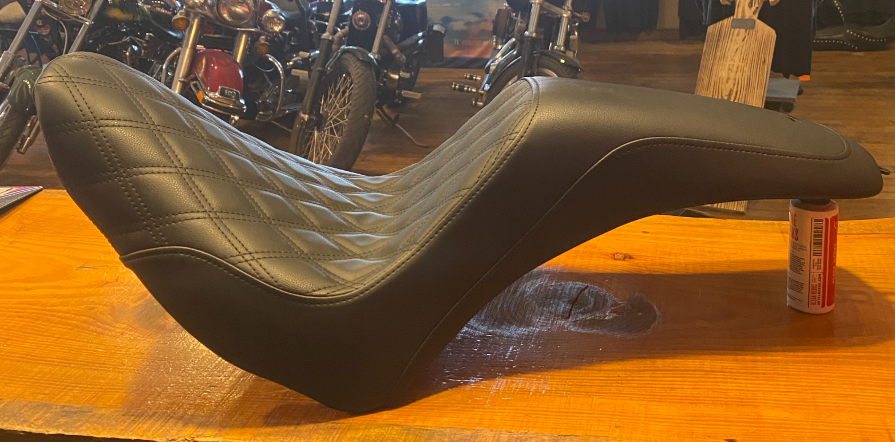 Saddlemen Profiler Lattice Low Gel Seat 2006-2017 Harley Softail Heritage FLSTC