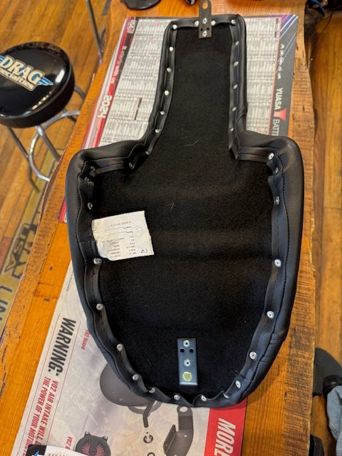 Saddlemen Profiler Gel Lattice Stitch Low Seat for 1984-1999 Harley Softail