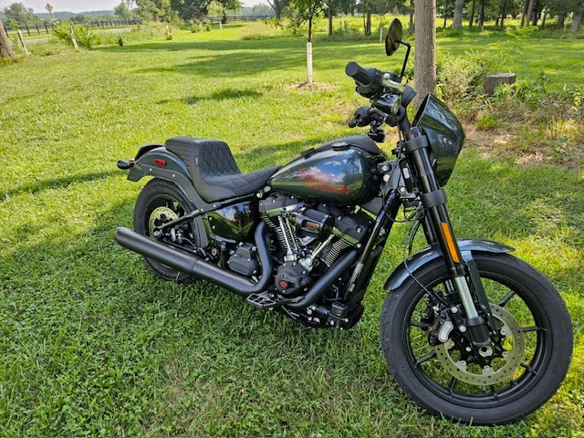 Le Pera Kickflip Diamond Gripp Tape Motorcycle Seat 2018-2025 Harley Softail