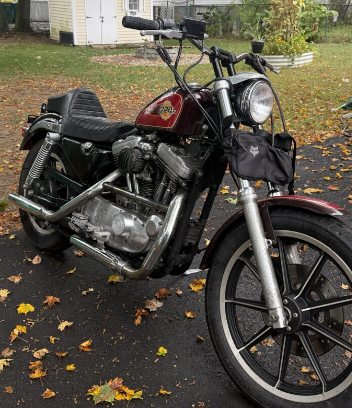 Drag Specialties Black Predator Classic Stitch Seat 1982-2003 Harley Sportster