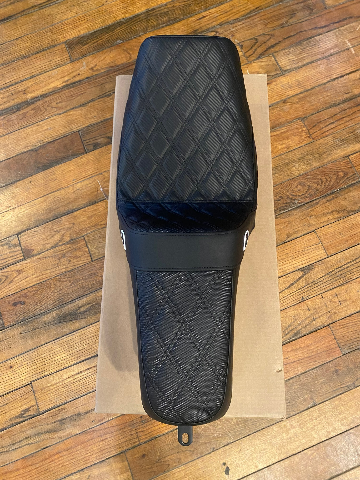 Saddlemen Black Gel SDC Performance Gripper Seat 1982-2000 Harley FXR FXRT FXRS