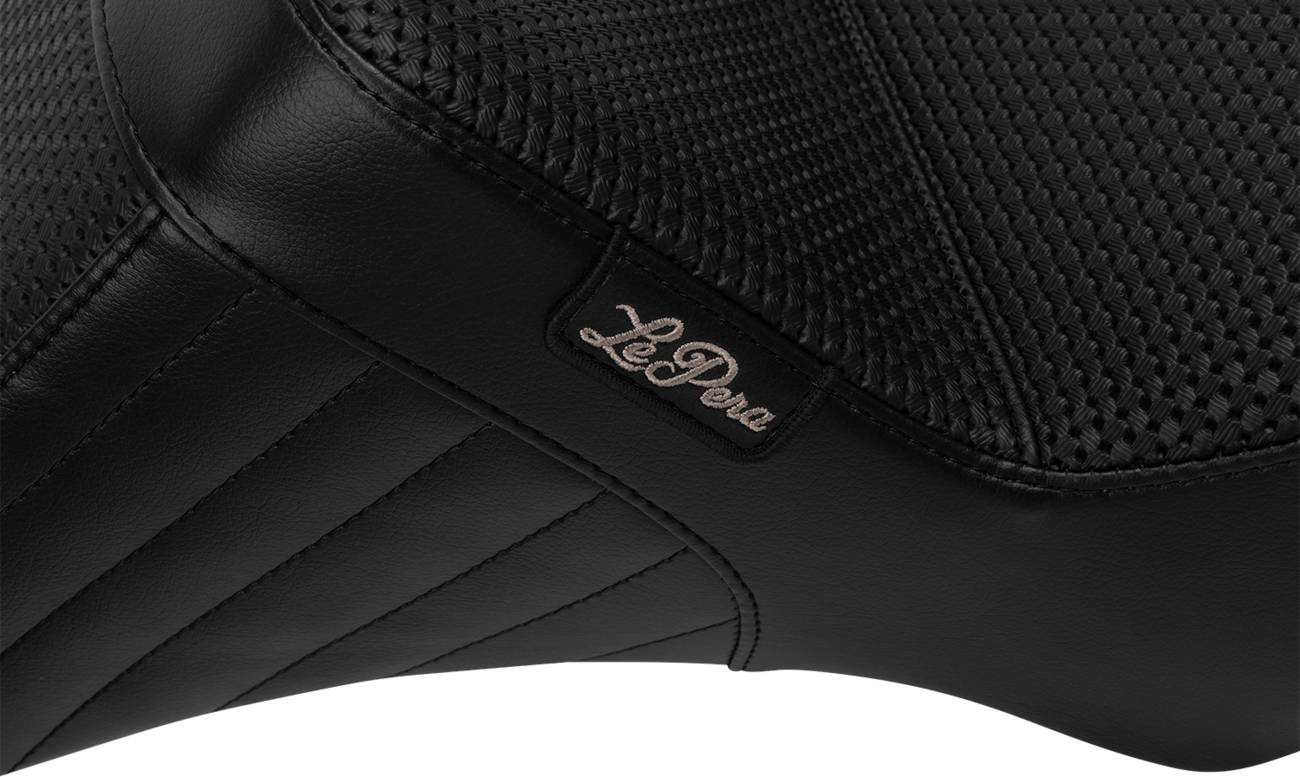 Le Pera Tailwhip Daddy Long Legs Seat for 2023-2025 Harley Touring Road Glide