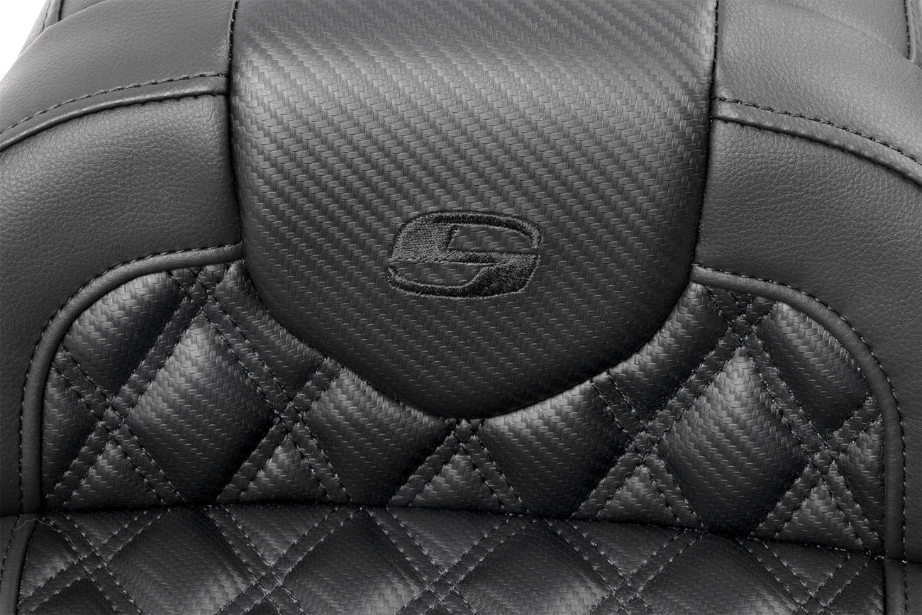 Saddlemen Roadsofa Carbon Fiber Lattice Stitch Gel Seat 2023-2025 Harley Touring