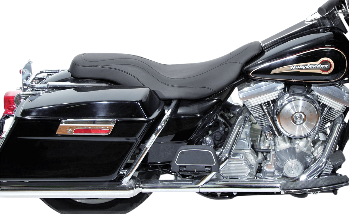 Mustang Daytripper Leather 2-Up Seat 1997-2007 Harley Touring FLTR FLHT FLHTCU