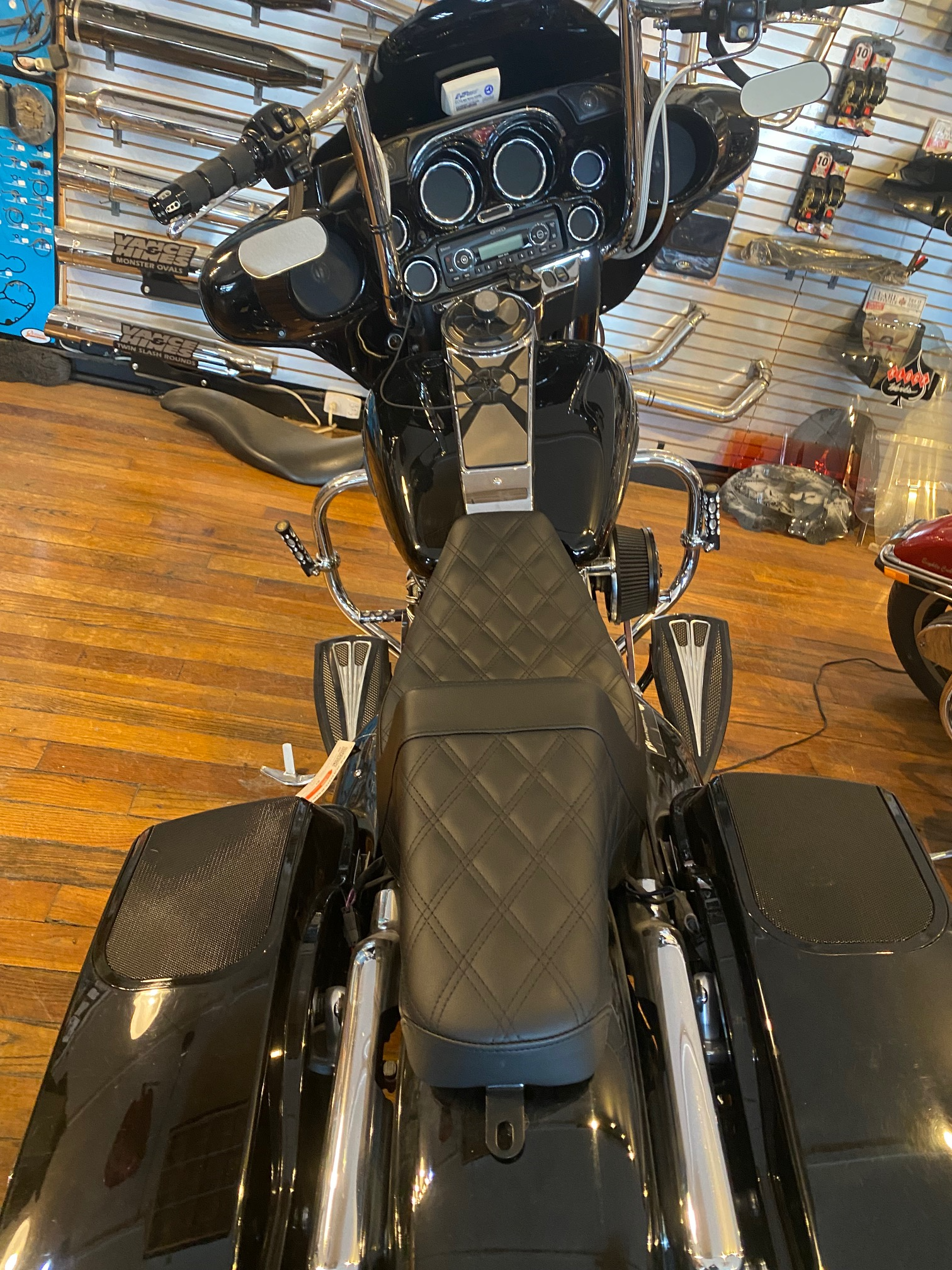 Saddlemen Black Step-Up Lattice Seat for 1997-2007 Harley Touring FLHX FLHR