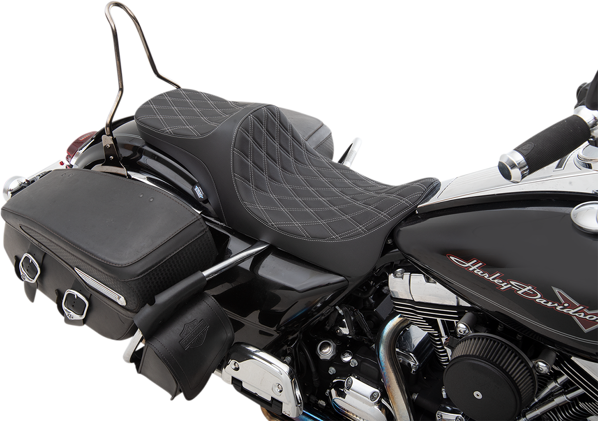 Drag Specialties Predator III Silver Diamond Stitch Seat 2008-24 Harley Touring