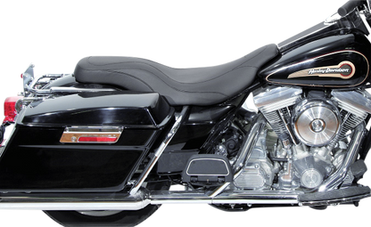 Mustang Daytripper Leather 2-Up Seat 1997-2007 Harley Touring FLTR FLHT FLHTCU