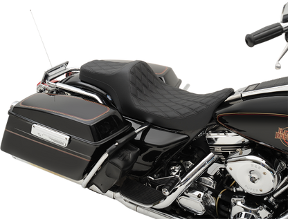 Drag Specialties Predator III Diamond Stitch Seat fits 1997-2007 Harley Touring