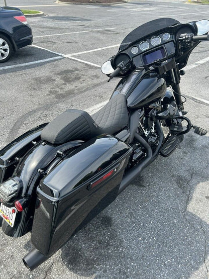 Le Pera Kickflip Daddy Long Legs Diamond Grip Seat fits 2008-2024 Harley Touring