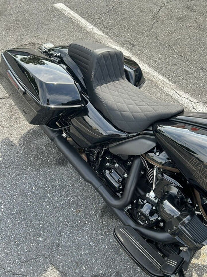 Le Pera Kickflip Daddy Long Legs Diamond Grip Seat fits 2008-2024 Harley Touring