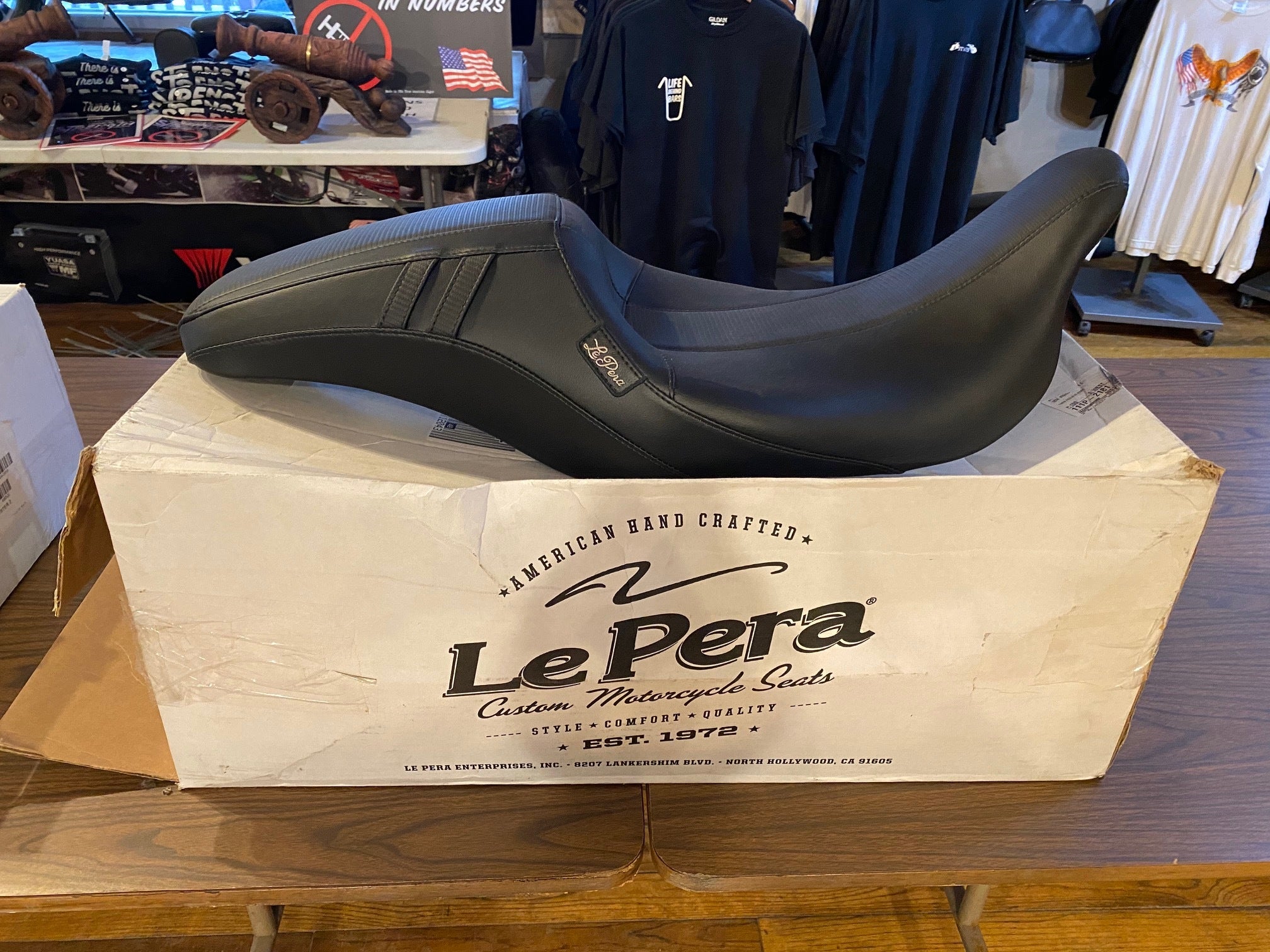 Le Pera Outcast GT Carbon Fiber Inlay Seat fits 2008-24 Harley Touring LK-987GT3
