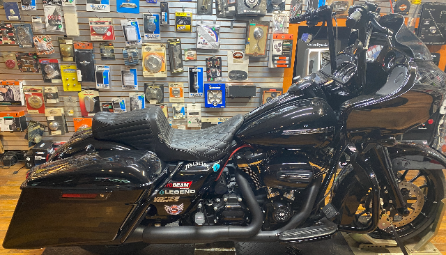 Le Pera Tailwhip Diamond Seat fits 2008-2024 Harley Davidson Touring LK-587DD