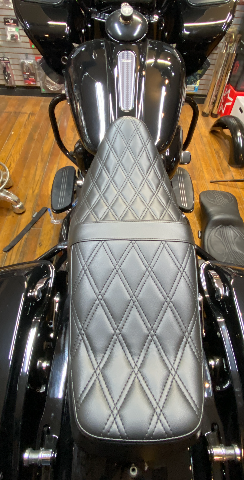 Le Pera Tailwhip Diamond Seat fits 2008-2024 Harley Davidson Touring LK-587DD