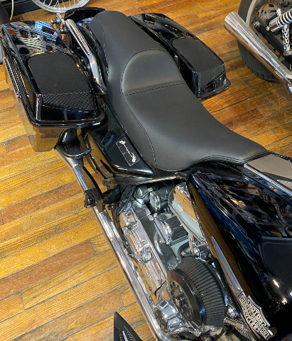 Saddlemen Profiler Smooth Low Profile Gel Seat 1997-2007 Harley Touring Models