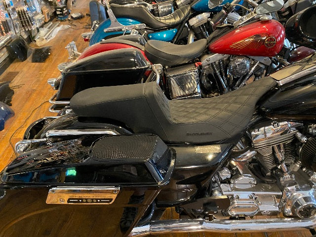 Saddlemen Step Up Gel Core Seat fits 1997-2007 Harley Touring Electra Road Glide