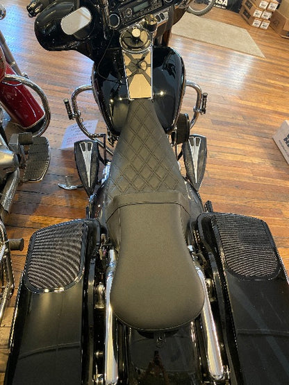 Saddlemen Step Up Gel Core Seat fits 1997-2007 Harley Touring Electra Road Glide