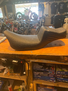 Le Pera Tailwhip Basketweave Daddy Long Legs Seat for 2008-2025 Harley Touring