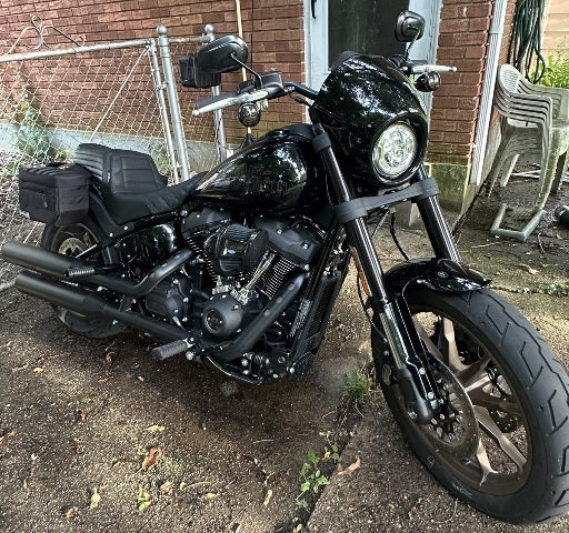 Le Pera Tailwhip Track Pleat Seat fits 2018-2025 Harley Softail Low Rider FXLRST