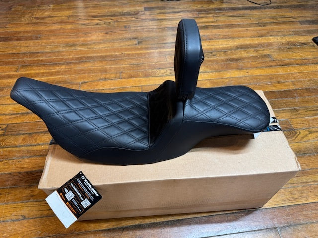 Saddlemen Step Up Lattice Gelcore Seat & Backrest for 1997-2007 Harley Touring