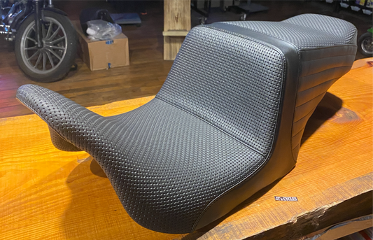 Le Pera Tailwhip Up Front Basketweave Seat for 2008-24 Harley Touring LKU-587BW
