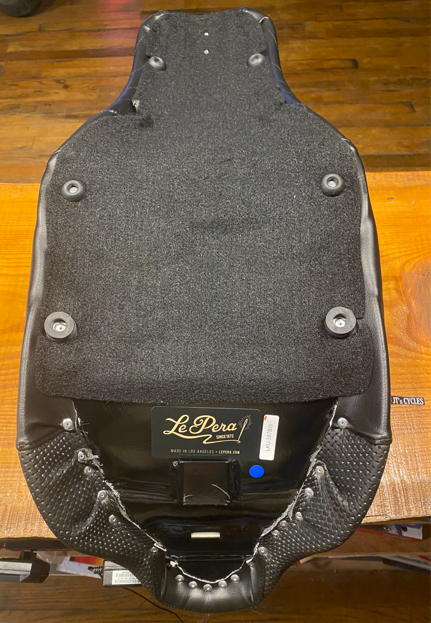 Le Pera Tailwhip Up Front Basketweave Seat for 2008-24 Harley Touring LKU-587BW