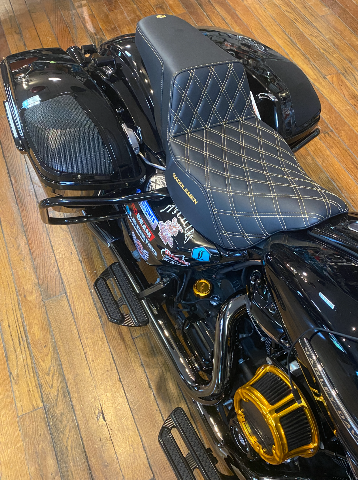 Saddlemen Step Up Gold Lattice Extended Gel Seat fits 2008-2025 Harley Touring