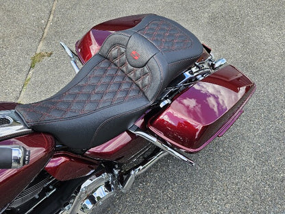 Saddlemen Roadsofa Red Lattice Extended Gel Seat fits 2008-2024 Harley Touring