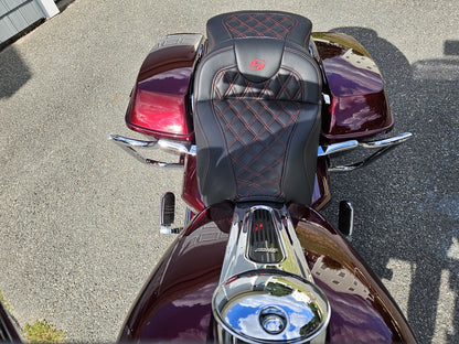 Saddlemen Roadsofa Red Lattice Extended Gel Seat fits 2008-2024 Harley Touring