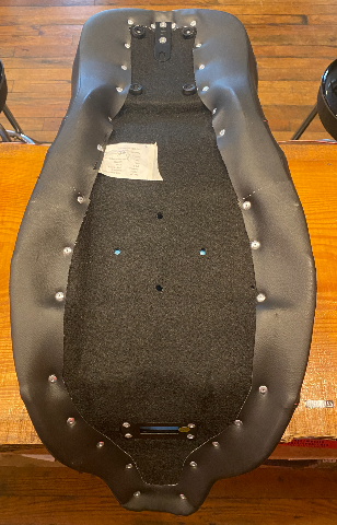 Saddlemen Roadsofa Red Lattice Extended Gel Seat for 2008-2024 Harley Touring