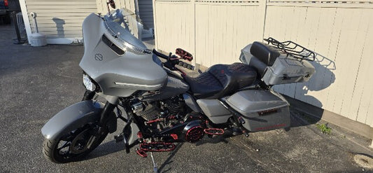 Saddlemen Roadsofa Red Lattice Gel Seat w/ Backrest for 2008-2024 Harley Touring