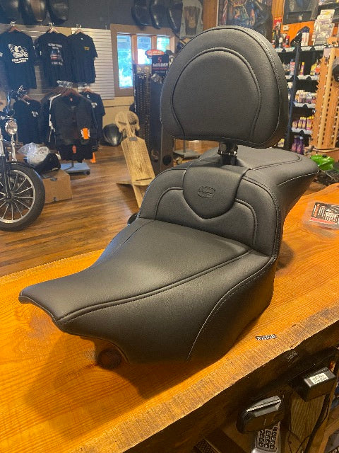 Saddlemen Roadsofa Gel Seat & Backrest for 2023-2026 Harley Touring FLHX FLTR
