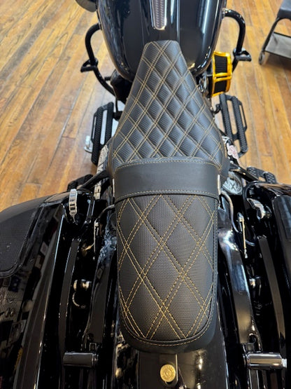 Saddlemen SDC Pro Series Gold Lattice Gelcore Seat fits 2008-2024 Harley Touring