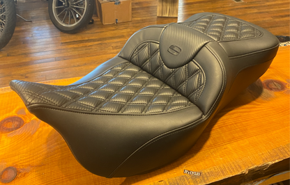 Saddlemen Roadsofa Carbon Lattice Gelcore Seat for 2008-2024 Harley Touring