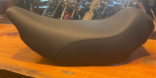 Saddlemen Renegade Smooth Solo Gel Seat for 2023-2025 Harley Touring FLHX FLTR