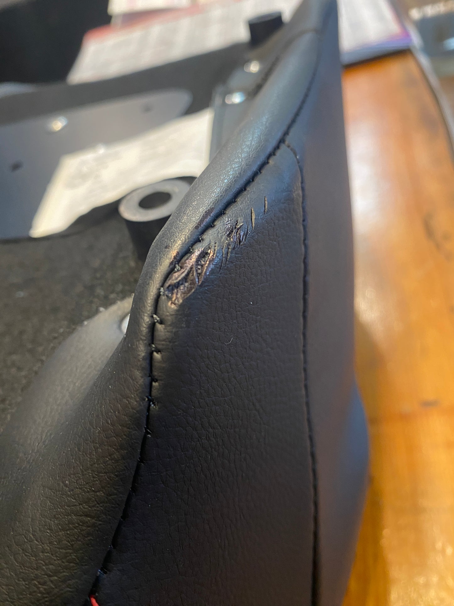 Saddlemen Roadsofa Red Lattice Stitch Gel Seat for 2023-2025 Harley Touring