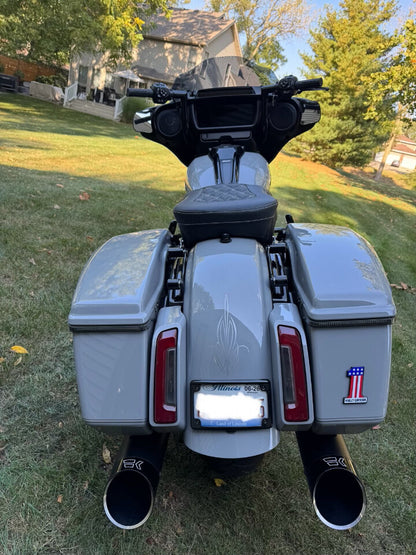 Saddlemen Roadsofa White Lattice Extended Gel Seat fits 2023-2025 Harley Touring