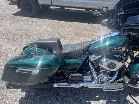 Saddlemen Step Up Black Honeycomb Extended Gel Seat for 2023-2025 Harley Touring