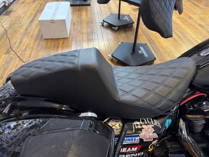 Danny Gray FastIST Pro Series Diamond Airhawk Seat fits 2008-2025 Harley Touring