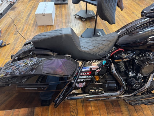 Danny Gray FastIST Pro Series Gray Diamond Air Seat for 2008-2025 Harley Touring