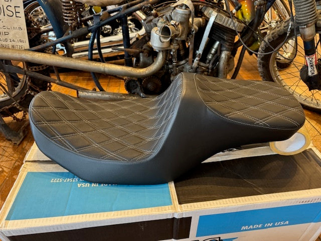 Drag Specialties Predator III Silver Diamond Seat for 2023-2025 Harley Touring