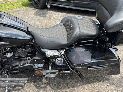 Saddlemen Roadsofa Gold Lattice Extended Gel Seat fits 2008-2025 Harley Touring