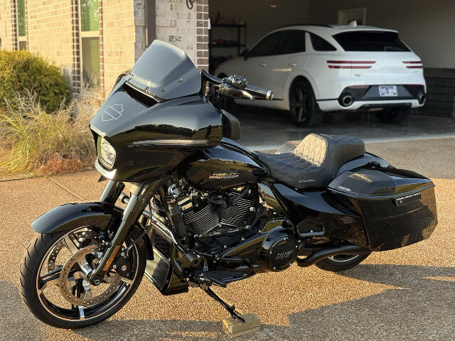 Saddlemen SDC Pro Series Gray Lattice Seat fits 2023-25 Harley Street Road Glide