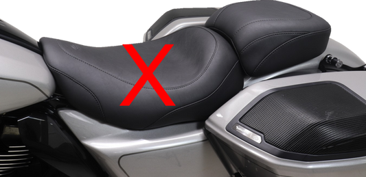 Mustang Wide Tripper Passenger Pillion Seat for 2023-26 Harley Road Street Glide