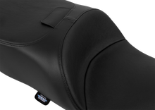 Drag Specialties Freedom Smooth Seat for 2015-25 Harley Freewheeler Road Glide 3