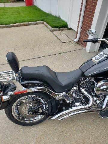 Saddlemen King Gel Seat for 2006-2017 Harley Davidson Softail Fat Boy Standard